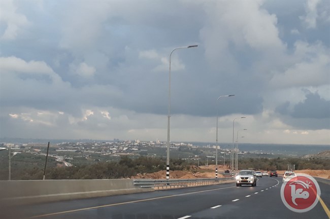 Israël s'apprête à confisquer des milliers de dunams pour élargir la route 60