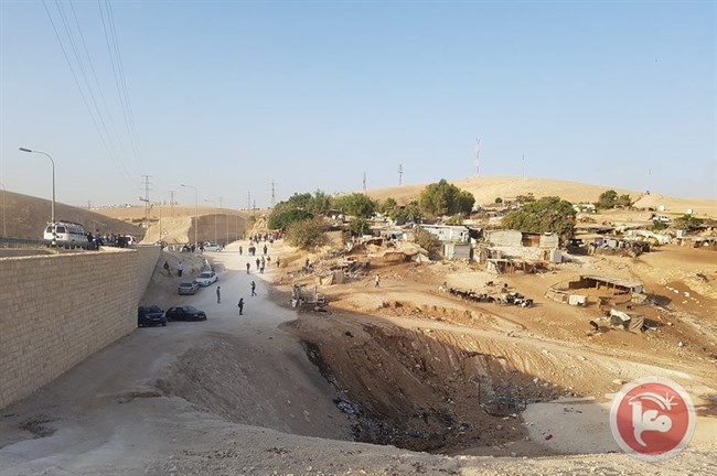 7 blessés et 4 détenus, dont des Israéliens, à Khan al-Ahmar